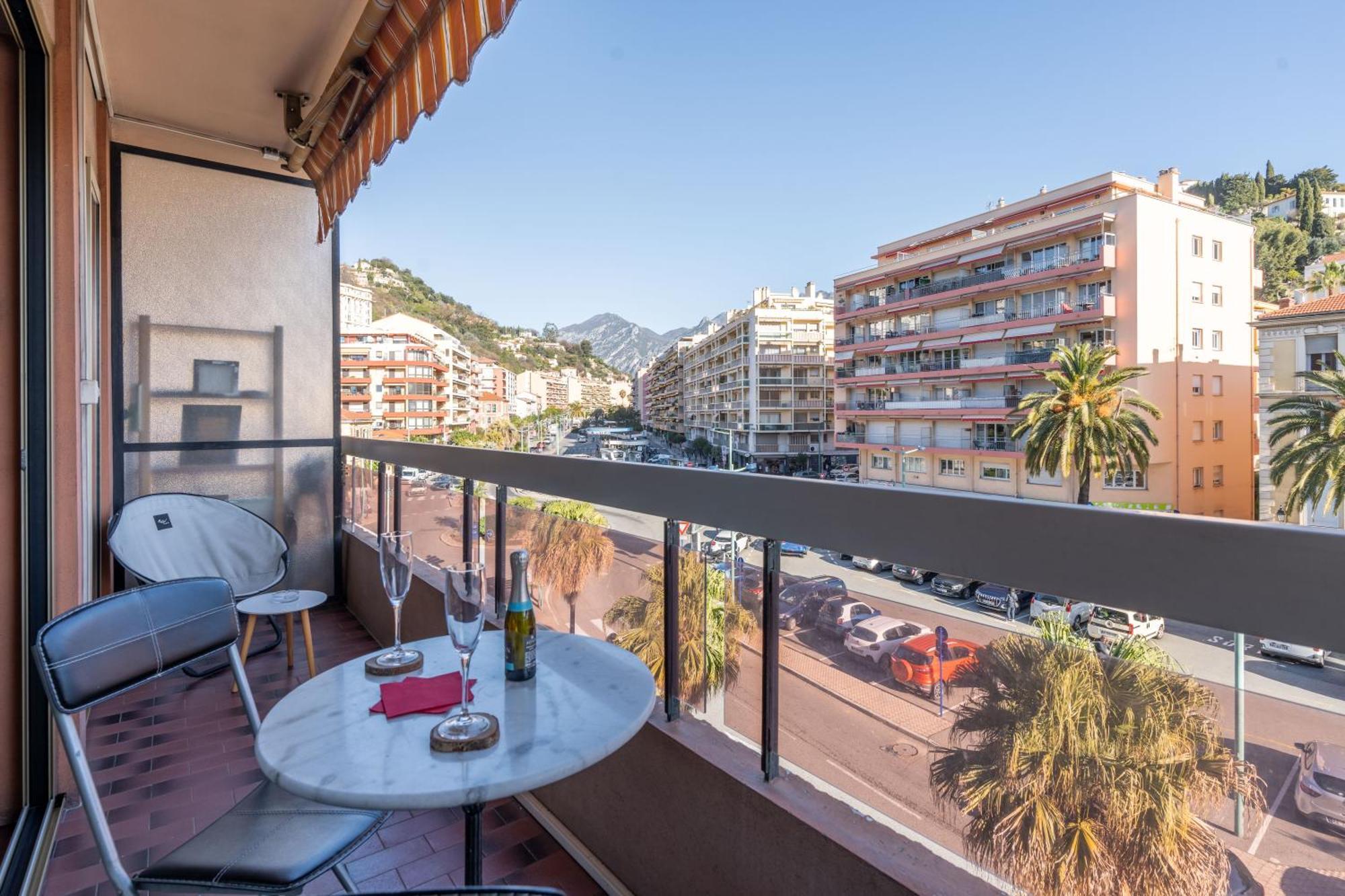 Fabuleux Appartement 2 Personnes Au Coeur De Menton, Climatise Et Proche Gares Routiere Et Sncf 외부 사진