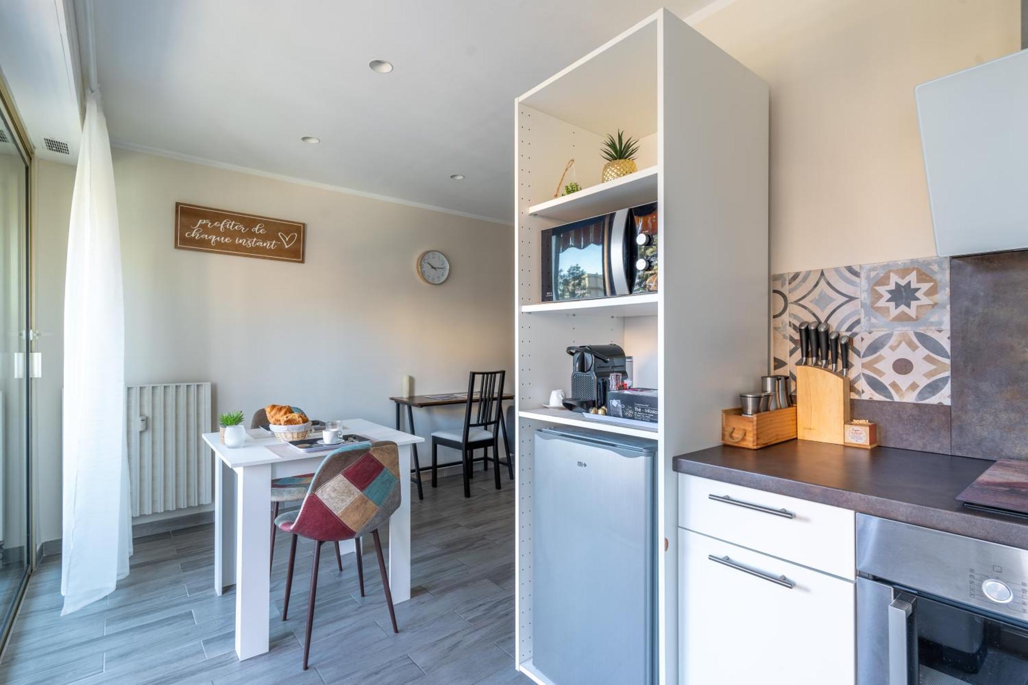 Fabuleux Appartement 2 Personnes Au Coeur De Menton, Climatise Et Proche Gares Routiere Et Sncf 외부 사진